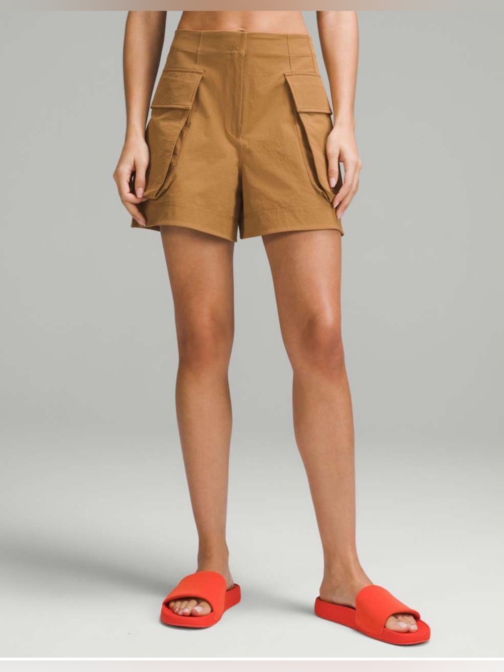 Lululemon Relaxed-Fit Super-High-Rise Cargo Short 4" in Bold Beige